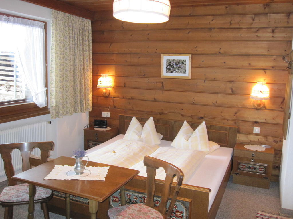 Haus Walch Apartment Jerzens Room photo